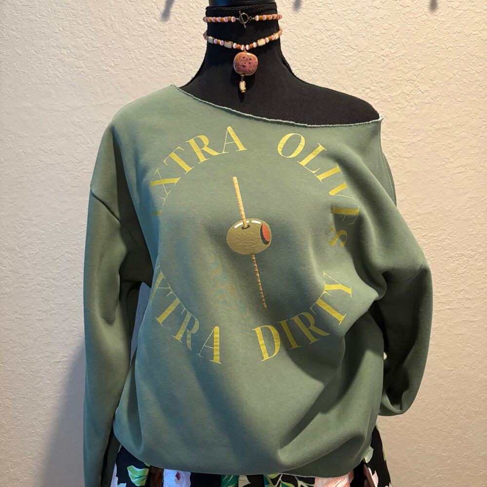 EXTRA OLIVES EXTRA DIRTY Off-Shoulder Loose-Fit Oversized Sweater Olive Green LG
